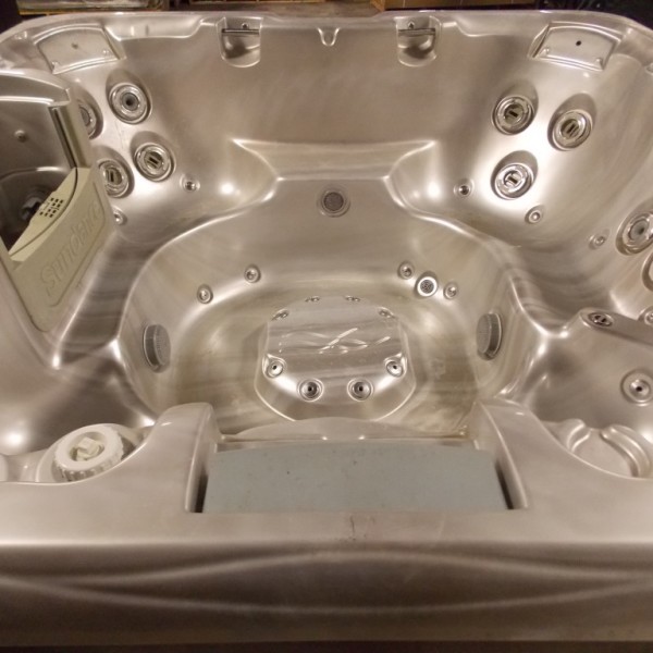 Sundance Optima - Sold! - Used Hot Tubs Canada